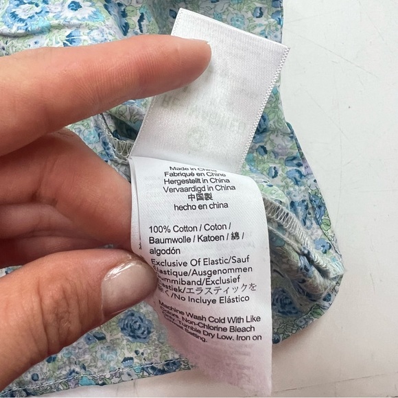j.Crew women’s blue floral shirt S L86-18 - Picture 6 of 6